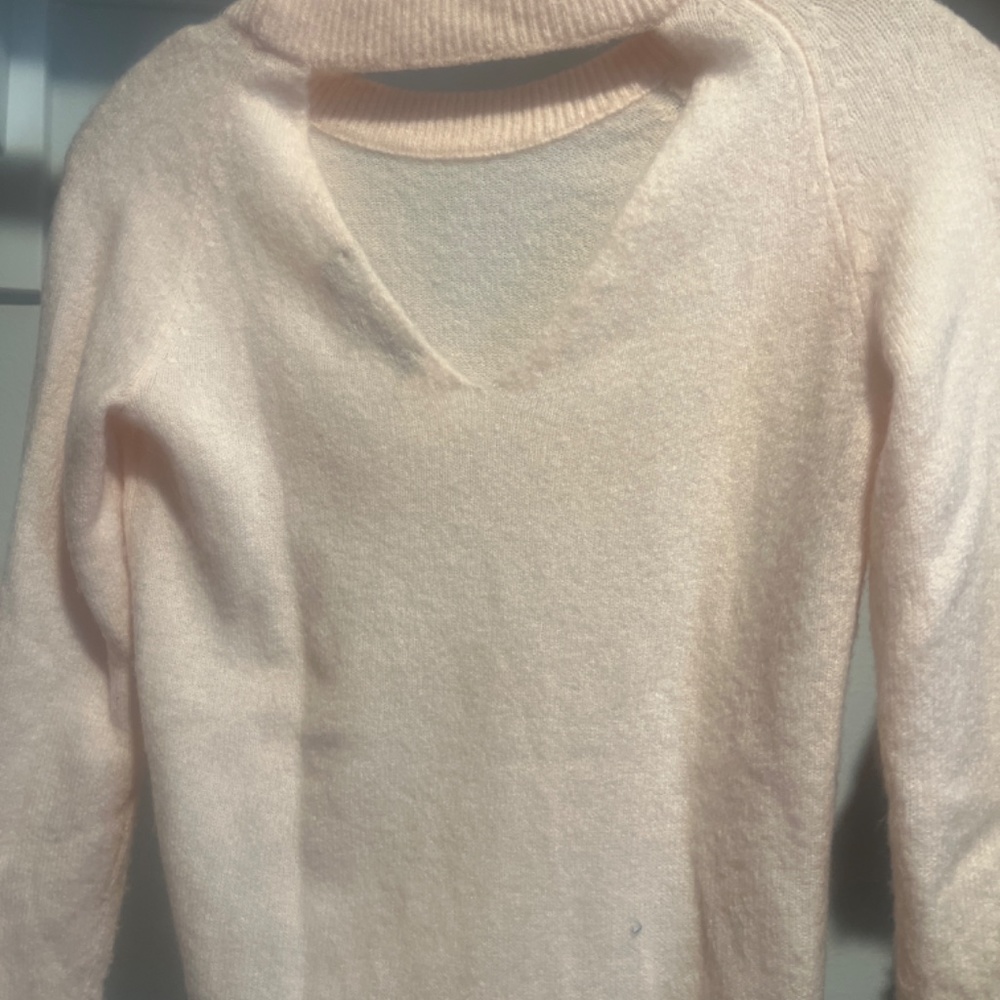 Pink soft sweater - Picture 2 of 3